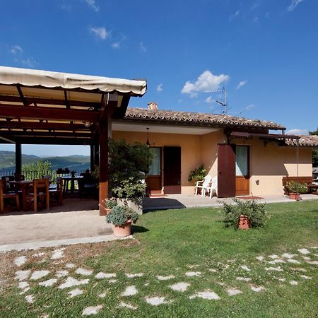 Agriturismo Il Castello Assisi Eksteriør bilde