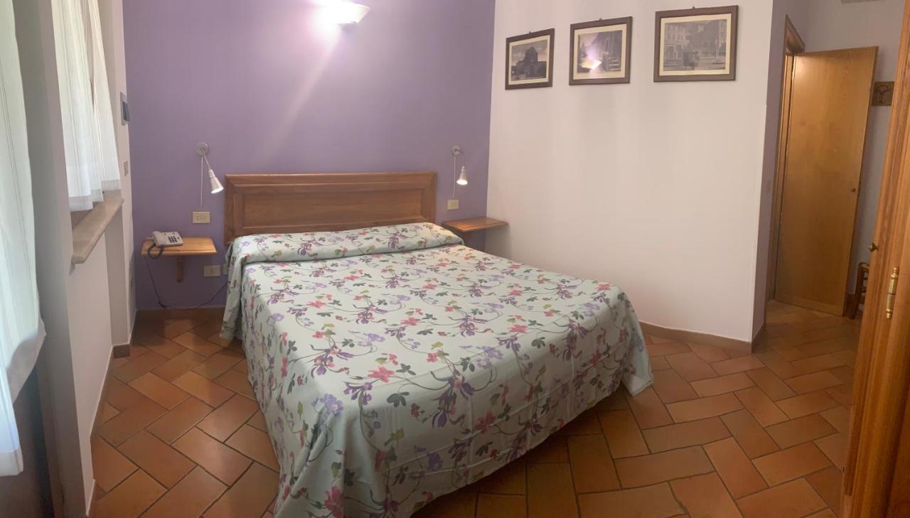 Agriturismo Il Castello Assisi Eksteriør bilde
