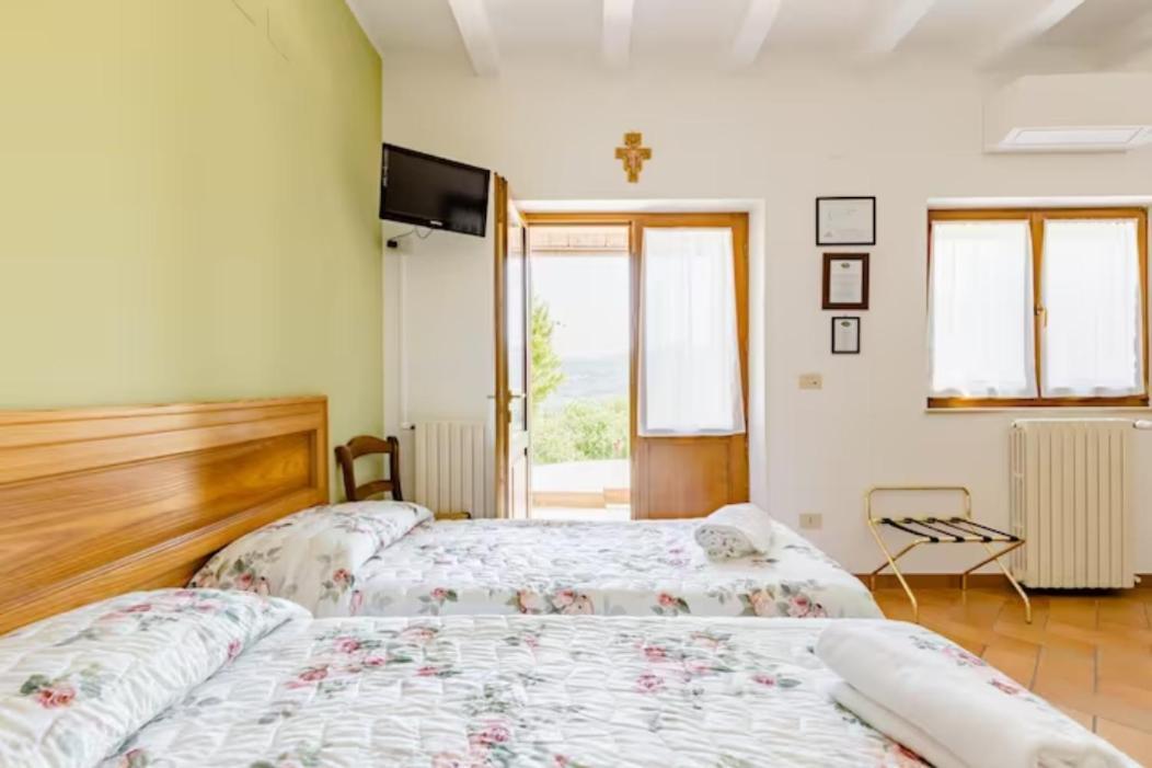 Agriturismo Il Castello Assisi Eksteriør bilde