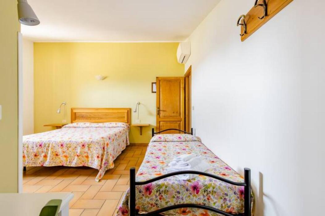 Agriturismo Il Castello Assisi Eksteriør bilde