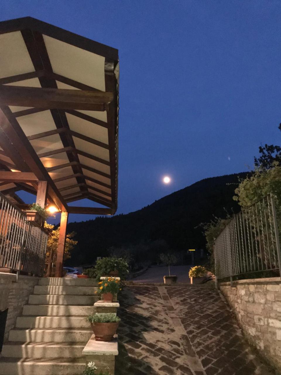 Agriturismo Il Castello Assisi Eksteriør bilde