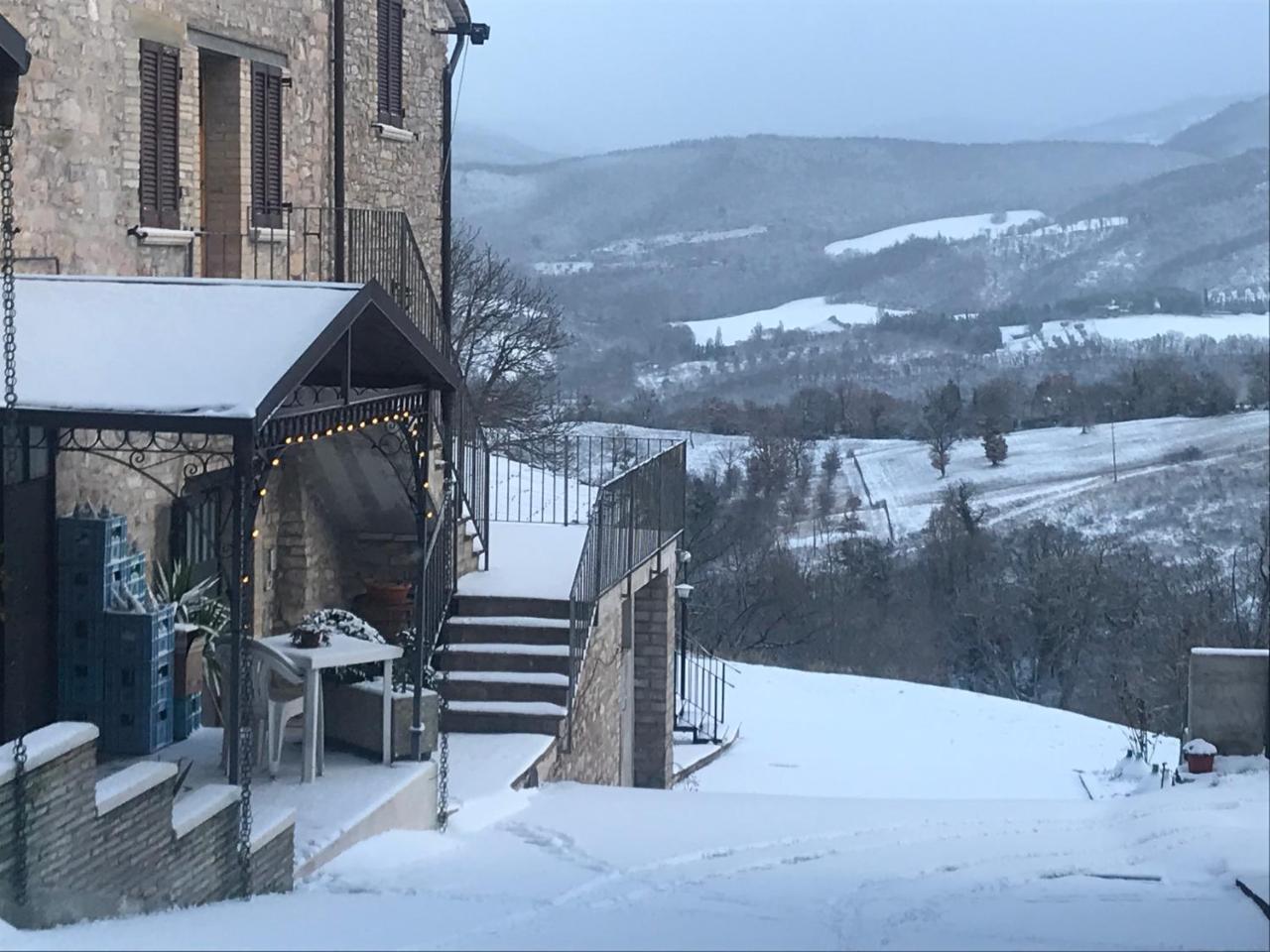 Agriturismo Il Castello Assisi Eksteriør bilde